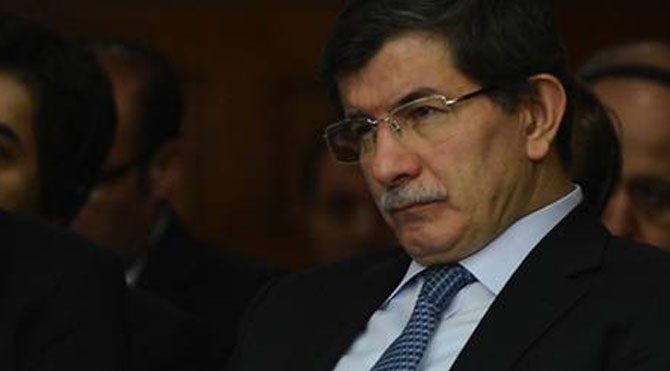 Başbakan'ın kitabı korsana düştü