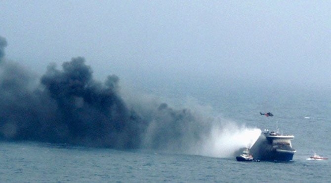 Gemi Faciası: Yanan Feribotta Türkler de var!