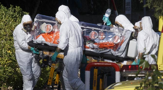 Ebola can almaya devam ediyor 