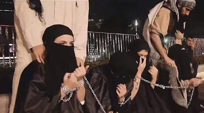 IŞİD 9 yaşındaki kızları 200 bin dinara satıyor