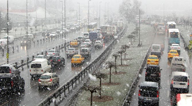 Meteoroloji'den İstanbul'a kar uyarısı