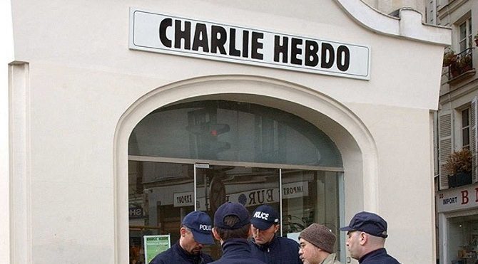 Fransız Charlie Hebdo dergisine silahlı saldırı! Charlie Hebdo dergisi nedir?