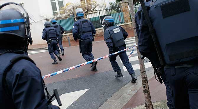 Paris'te Musevi marketine operasyon: 4 rehine öldü