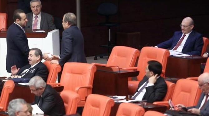 AKP'li Ünal: 38 fire verdik