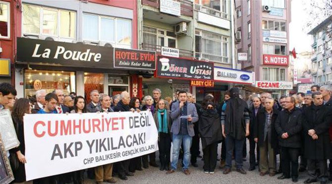 CHP'li gençlerden Babuşcu'ya istifa çağrısı