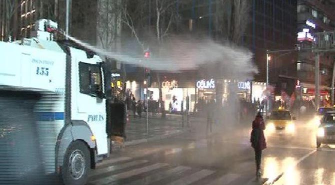  Ankara'da polis müdahalesi