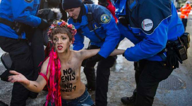 Davos'ta FEMEN protestosu