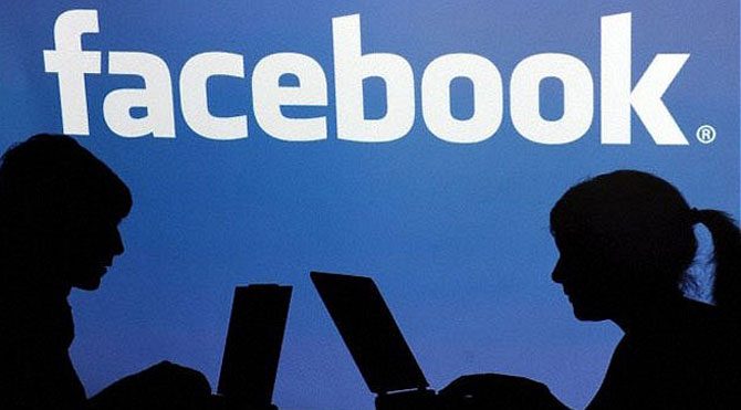 Facebook o sayfaları engelledi