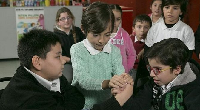 küçük ağa 43. bölüm resmi