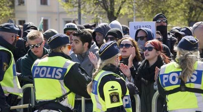 Pegida'ya ilgi azalıyor