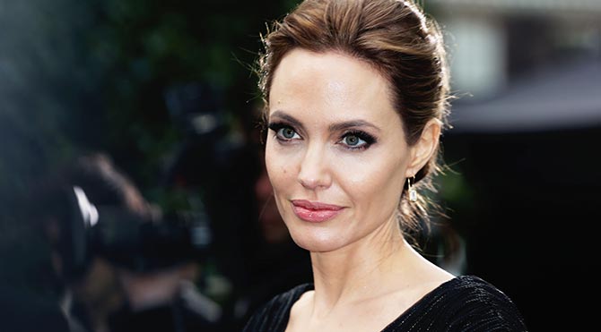 Angelina'dan kadınlara destek