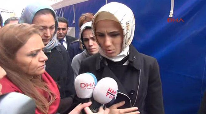 Cumhurbaşkanı'nın kızlarından Özgecan'ın ailesine ziyaret