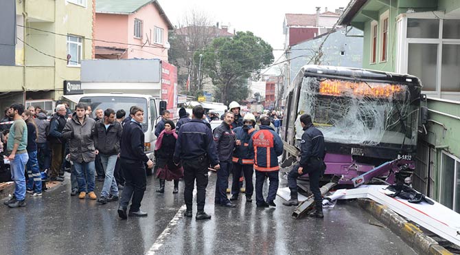 İstanbul'da feci kaza