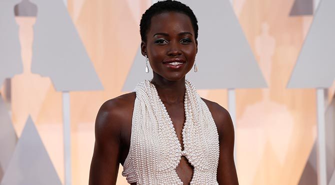 Oscar ödül töreninde giydiği elbise çalındı