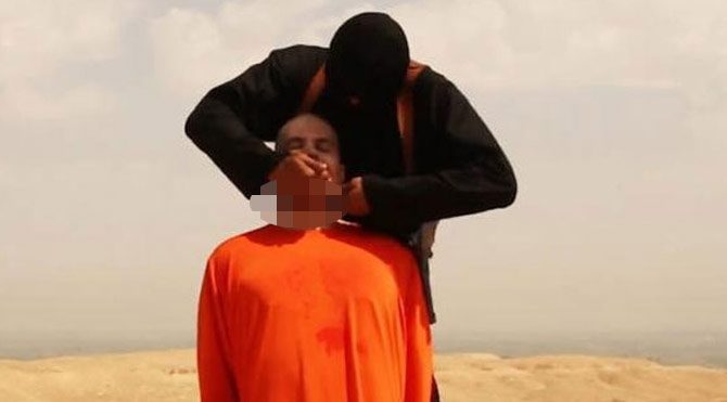 IŞİD'den kaçan örgüt üyesi: Rehineler infazı prova sanıyorlardı