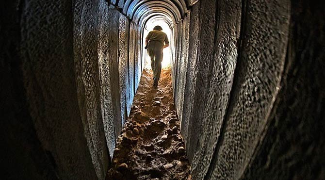 Mısır Gazze tünellerini kapattı