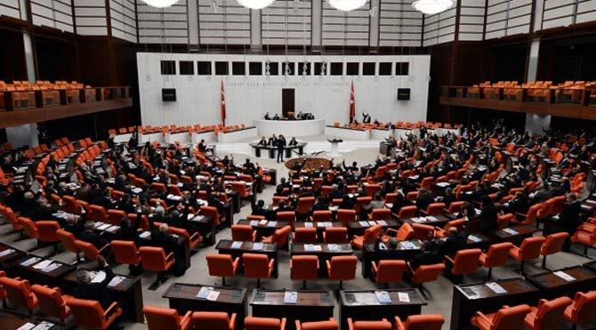 Kurulda gensoru önergesi gündeme alınmadı!