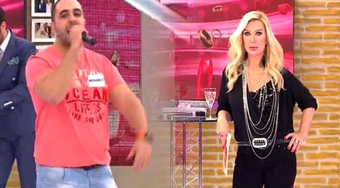 Evleneceksen Gel'de rap şov