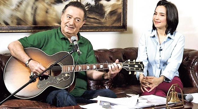 Baba yarım Kayahan öldü...