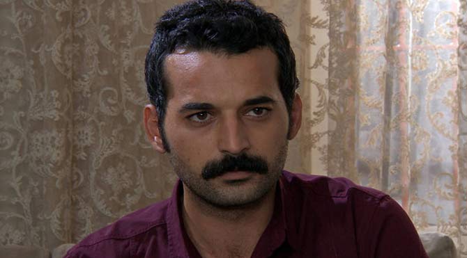 Dizi oyuncusu Orhan Şimşek babasını öldürdü