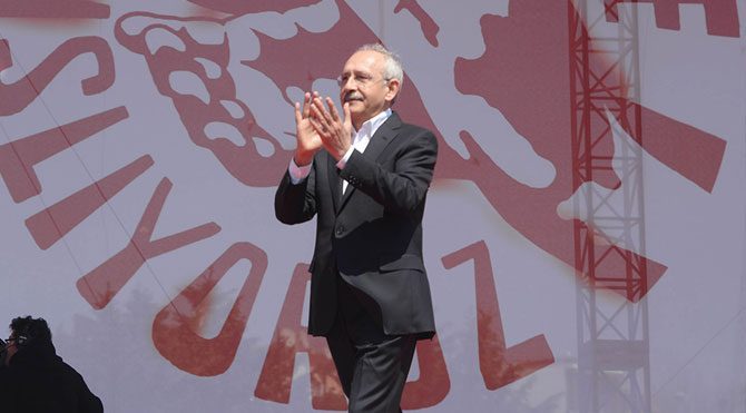 CHP'den Davutoğlu'na 'alkışlıyoruz' cevabı