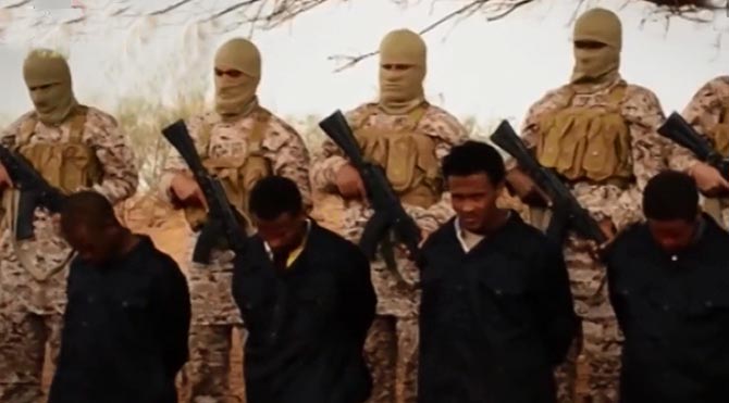 IŞİD, Libya'da Hıristiyanları öldürdü