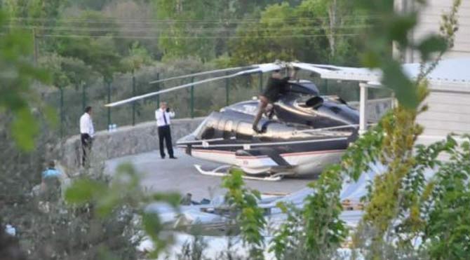 Ünlü iş adamı ve eşi kaza geçirdi!