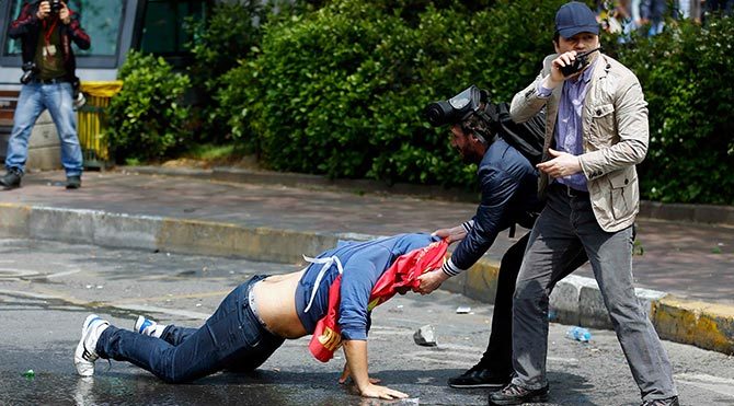 Dünya İstanbul'daki 1 Mayıs'ı böyle gördü