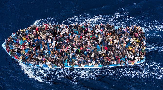 Akdeniz'de haftasonu 6 bin göçmen kurtarıldı