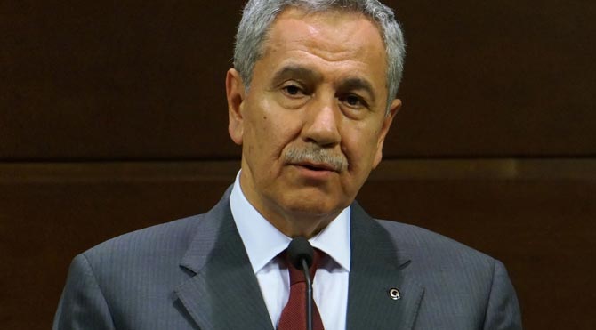 Bülent Arınç'tan cemaat operasyonlarına tepki