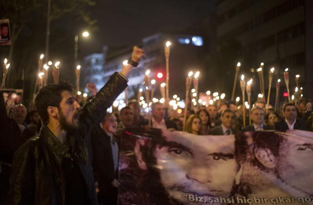 deniz-gezmis-ve-arkadaslari-anma