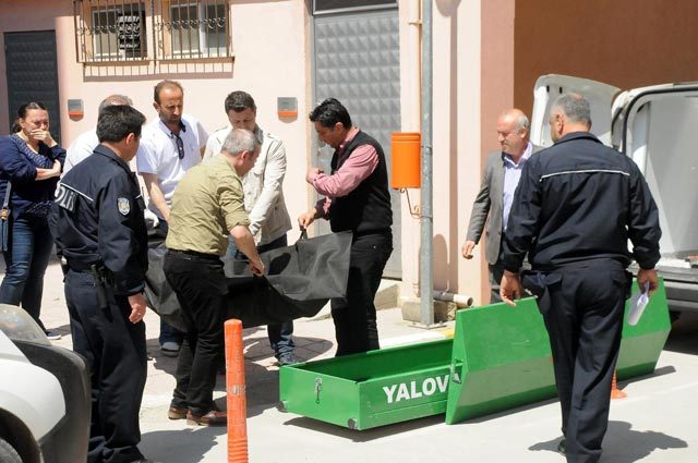 yalova-kadin-cinayeti-cenaze