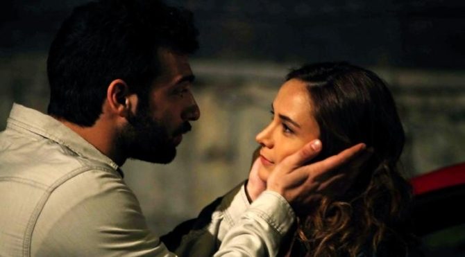 Poyraz Karayel 19. bölümde Ayşegül köstebeğin peşine düşecek ki bu Poyraz'ı panikletecek. İşte Poyraz Karayel yeni bölüm fragmanı ve özeti...