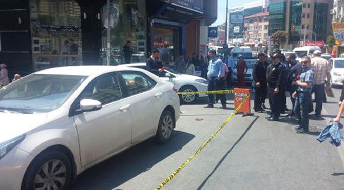 İstanbul'da sokak ortasında dehşet!