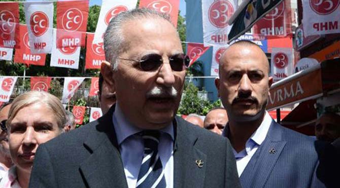 'Saklanacak delik arıyorlar'