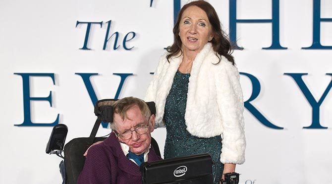 stephan-jane-hawking-670