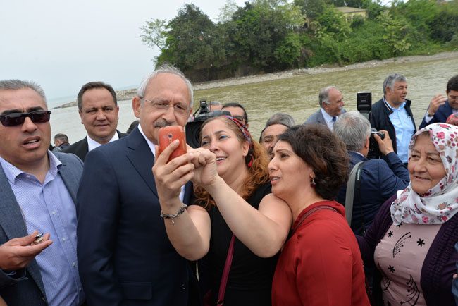 chp-giresun-mitingi-iç-2