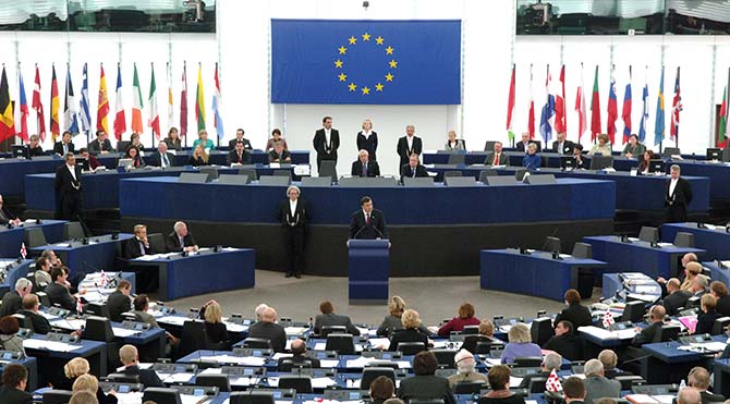 Avrupa Parlamentosu, Türkiye raporunu Haziran ayına erteledi