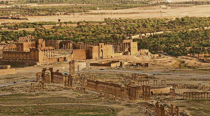 IŞİD, Palmyra müzesine kilit vurdu