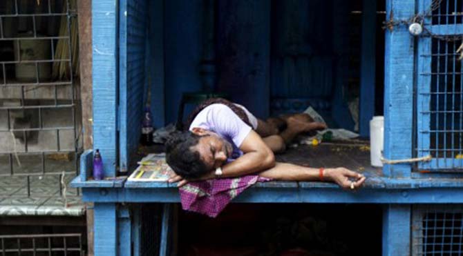 Aşırı sıcaklar can almaya devam ediyor