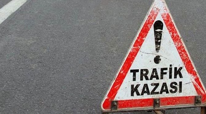 Kastamonu'da trafik kazası: 1 ölü, 13 yaralı