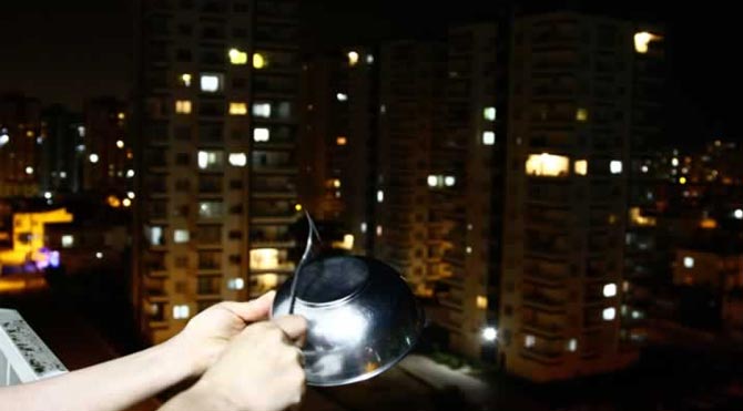 Diyarbakır'da tencere-tavalı eylem başladı!