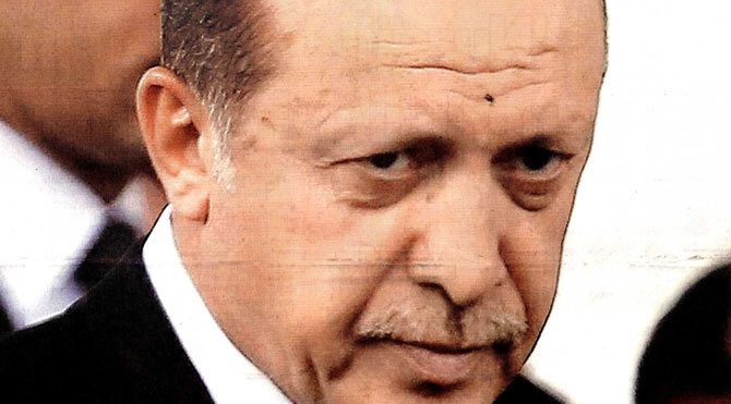 Korkusuz'dan Erdoğan için 'Aranıyor' manşeti