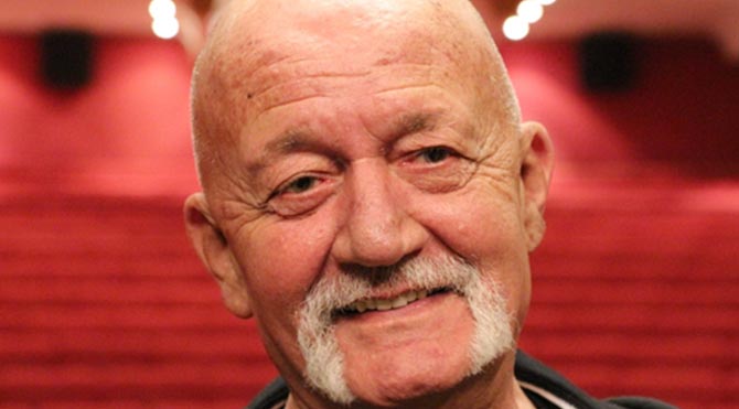 Ünlü isimlerden Tilmaç tweetleri