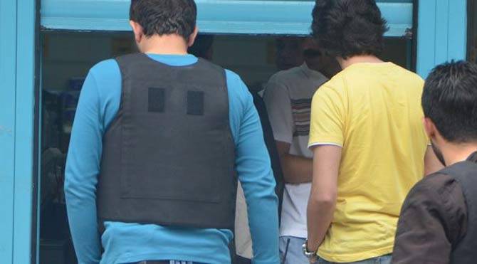 Yine kar maskeli soygun