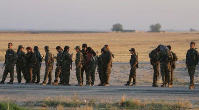 YPG, Rakka ve Tel Abyad arasındaki Ayn İssa'yı ele geçirdi