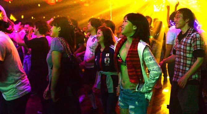 japonya-dans-yasagi-670