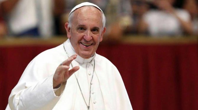 Papa'dan Yunanistan'a destek