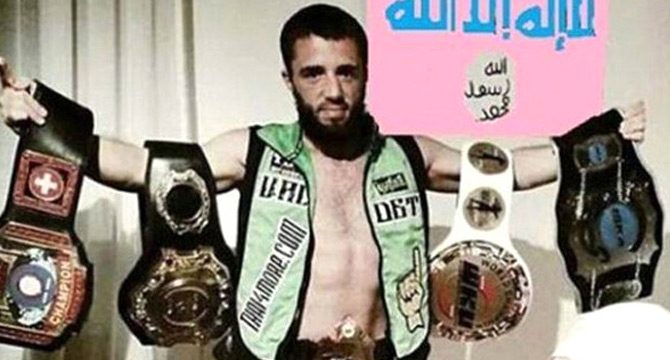 IŞİD'li şampiyon öldürüldü