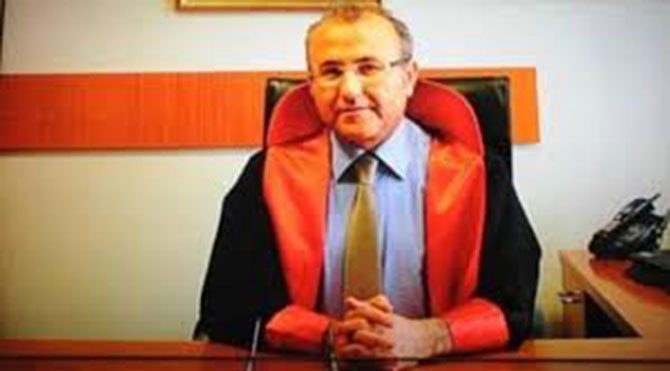 2 kişiye facebook davası